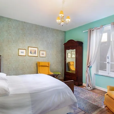 Bed & Breakfast Maison D'aladern