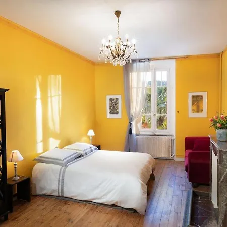 Maison D'aladern Alojamento de Acomodação e Pequeno-almoço *